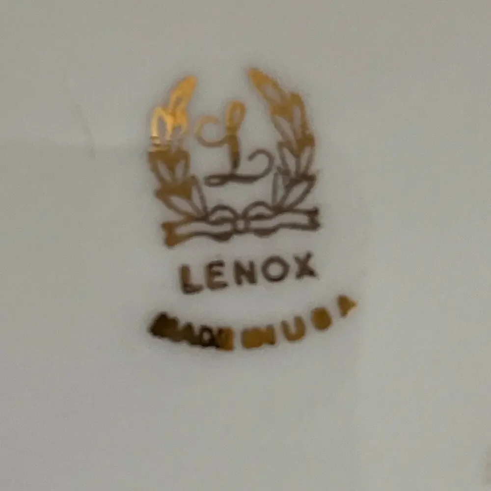 Vintage Lenox Chateau Collection 12.5
